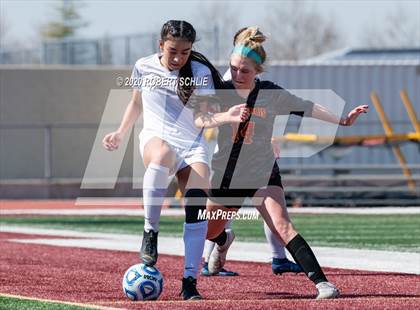 Thumbnail 3 in St. Francis vs. Ponderosa (CIF SJS D2 Final) photogallery.