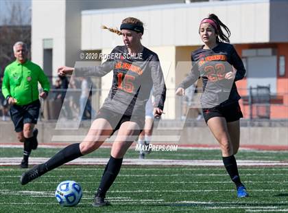 Thumbnail 1 in St. Francis vs. Ponderosa (CIF SJS D2 Final) photogallery.