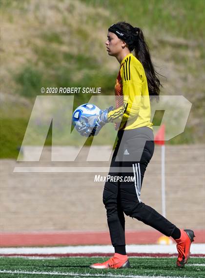 Thumbnail 1 in St. Francis vs. Ponderosa (CIF SJS D2 Final) photogallery.