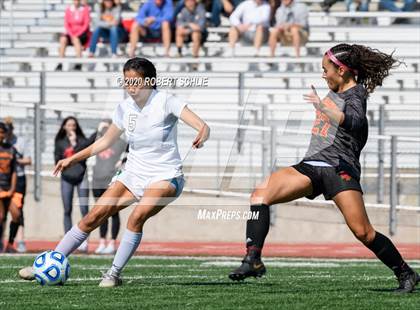 Thumbnail 1 in St. Francis vs. Ponderosa (CIF SJS D2 Final) photogallery.