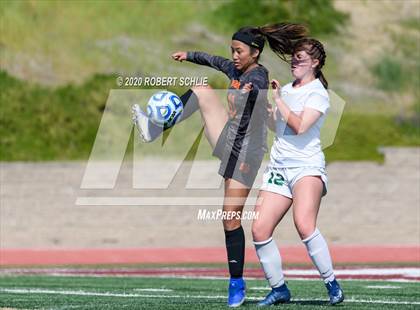 Thumbnail 1 in St. Francis vs. Ponderosa (CIF SJS D2 Final) photogallery.