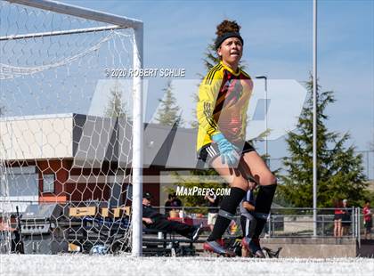 Thumbnail 2 in St. Francis vs. Ponderosa (CIF SJS D2 Final) photogallery.