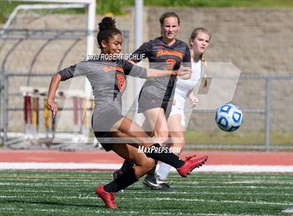 Thumbnail 2 in St. Francis vs. Ponderosa (CIF SJS D2 Final) photogallery.