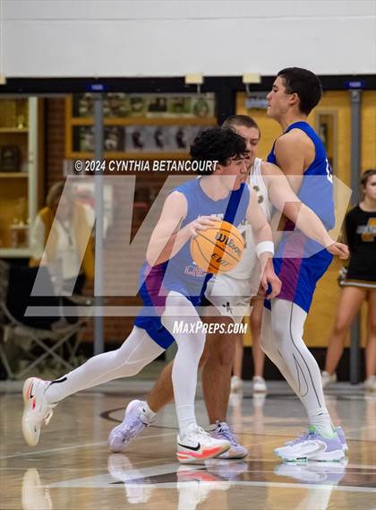 Thumbnail 3 in Arapahoe vs Cherry Creek photogallery.