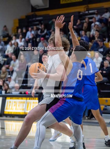 Thumbnail 2 in Arapahoe vs Cherry Creek photogallery.