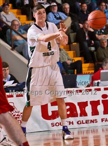 Thumbnail 1 in Tappan Zee vs. Harborfields (NYSPHSAA Class A Final) photogallery.