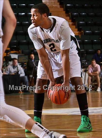Thumbnail 2 in Tappan Zee vs. Harborfields (NYSPHSAA Class A Final) photogallery.