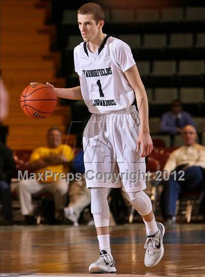Thumbnail 1 in Tappan Zee vs. Harborfields (NYSPHSAA Class A Final) photogallery.
