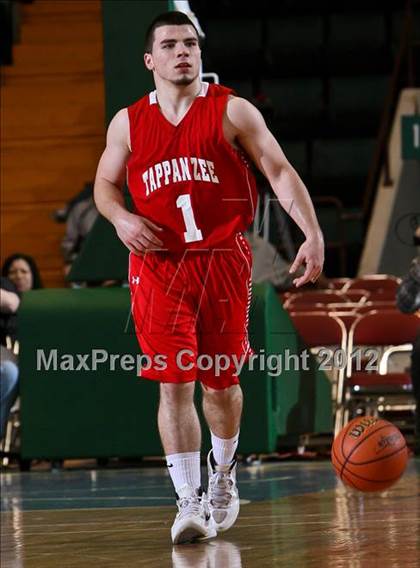Thumbnail 3 in Tappan Zee vs. Harborfields (NYSPHSAA Class A Final) photogallery.