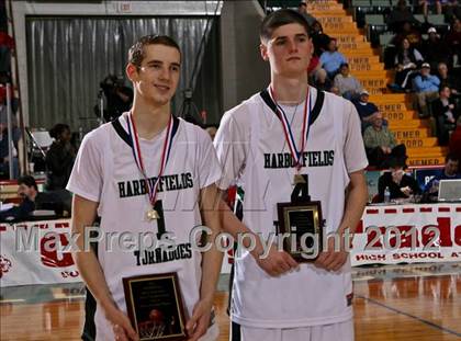 Thumbnail 2 in Tappan Zee vs. Harborfields (NYSPHSAA Class A Final) photogallery.