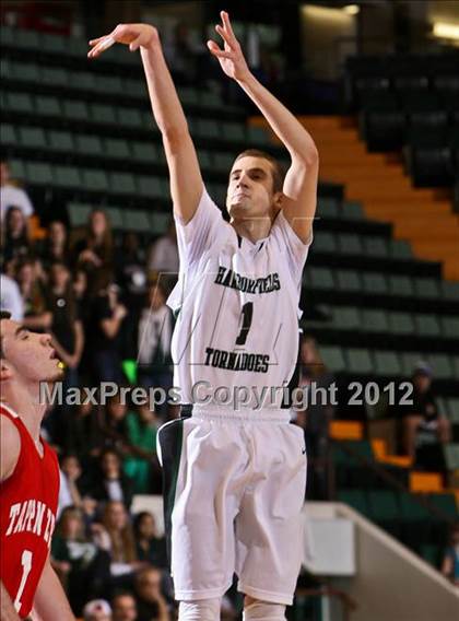 Thumbnail 2 in Tappan Zee vs. Harborfields (NYSPHSAA Class A Final) photogallery.