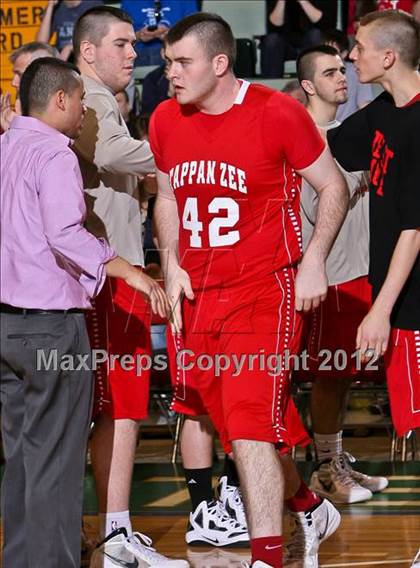 Thumbnail 2 in Tappan Zee vs. Harborfields (NYSPHSAA Class A Final) photogallery.