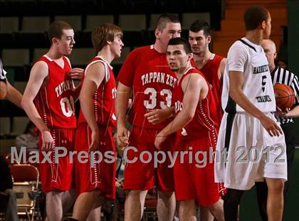 Thumbnail 2 in Tappan Zee vs. Harborfields (NYSPHSAA Class A Final) photogallery.