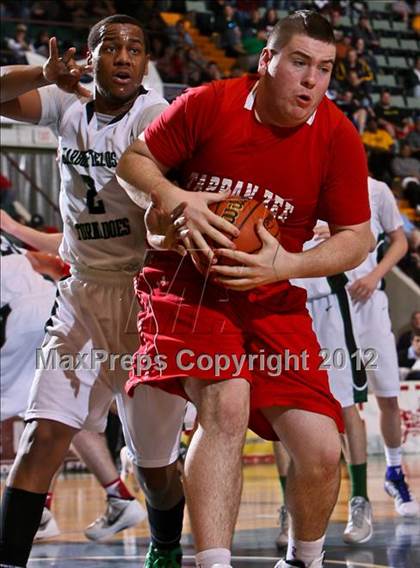 Thumbnail 2 in Tappan Zee vs. Harborfields (NYSPHSAA Class A Final) photogallery.