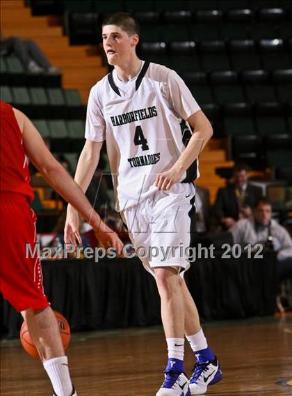 Thumbnail 1 in Tappan Zee vs. Harborfields (NYSPHSAA Class A Final) photogallery.