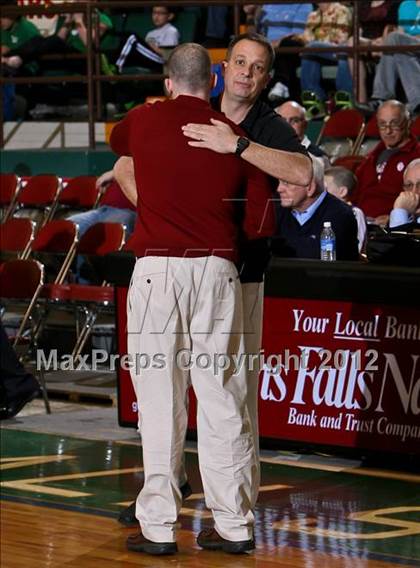 Thumbnail 1 in Tappan Zee vs. Harborfields (NYSPHSAA Class A Final) photogallery.