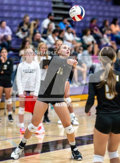 Thumbnail 1 in Union vs. Timpview (Riverton Fall Classic) photogallery.