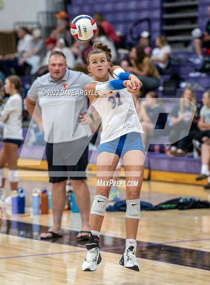 Thumbnail 1 in Union vs. Timpview (Riverton Fall Classic) photogallery.