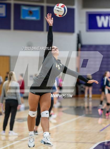 Thumbnail 2 in Union vs. Timpview (Riverton Fall Classic) photogallery.