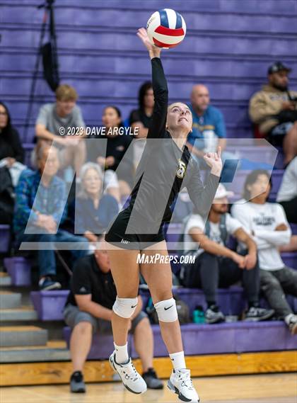 Thumbnail 1 in Union vs. Timpview (Riverton Fall Classic) photogallery.
