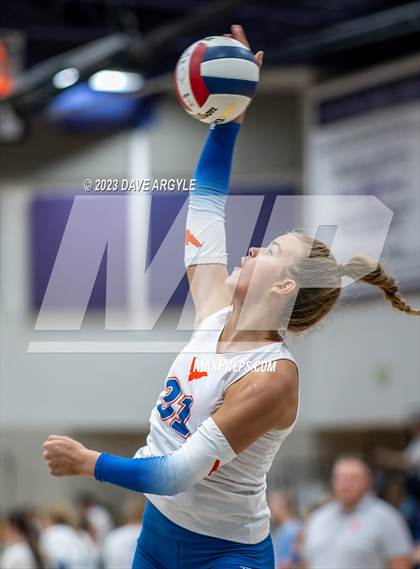 Thumbnail 1 in Union vs. Timpview (Riverton Fall Classic) photogallery.