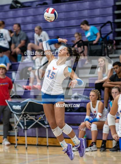 Thumbnail 1 in Union vs. Timpview (Riverton Fall Classic) photogallery.
