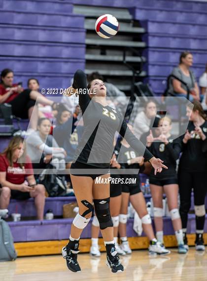 Thumbnail 2 in Union vs. Timpview (Riverton Fall Classic) photogallery.