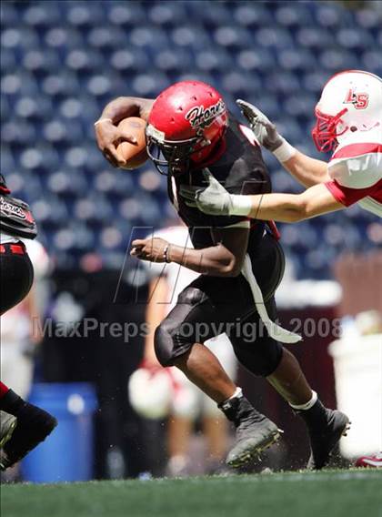 Thumbnail 3 in La Salle vs. Cedar Hill (Kirk Herbstreit Varsity Football Series) photogallery.