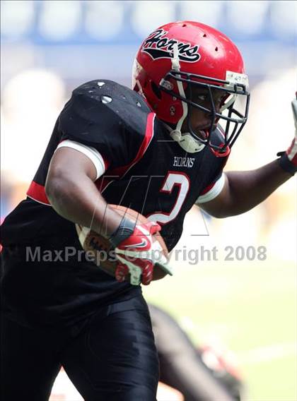 Thumbnail 2 in La Salle vs. Cedar Hill (Kirk Herbstreit Varsity Football Series) photogallery.