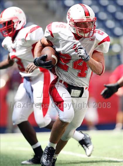 Thumbnail 3 in La Salle vs. Cedar Hill (Kirk Herbstreit Varsity Football Series) photogallery.