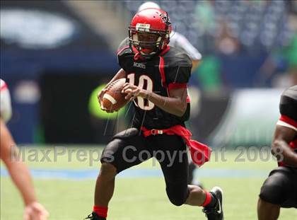 Thumbnail 2 in La Salle vs. Cedar Hill (Kirk Herbstreit Varsity Football Series) photogallery.