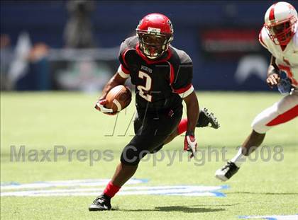 Thumbnail 2 in La Salle vs. Cedar Hill (Kirk Herbstreit Varsity Football Series) photogallery.