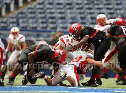 Thumbnail 3 in La Salle vs. Cedar Hill (Kirk Herbstreit Varsity Football Series) photogallery.