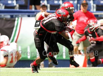 Thumbnail 1 in La Salle vs. Cedar Hill (Kirk Herbstreit Varsity Football Series) photogallery.
