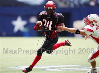 Thumbnail 2 in La Salle vs. Cedar Hill (Kirk Herbstreit Varsity Football Series) photogallery.