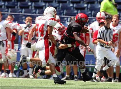 Thumbnail 2 in La Salle vs. Cedar Hill (Kirk Herbstreit Varsity Football Series) photogallery.