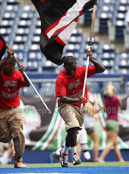Thumbnail 2 in La Salle vs. Cedar Hill (Kirk Herbstreit Varsity Football Series) photogallery.