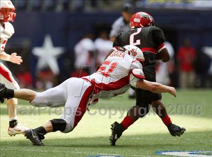 Thumbnail 1 in La Salle vs. Cedar Hill (Kirk Herbstreit Varsity Football Series) photogallery.