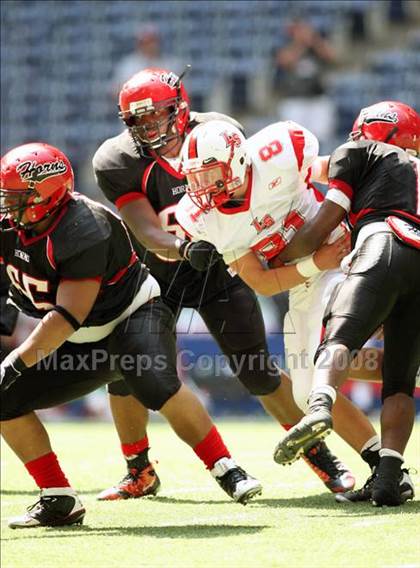 Thumbnail 3 in La Salle vs. Cedar Hill (Kirk Herbstreit Varsity Football Series) photogallery.