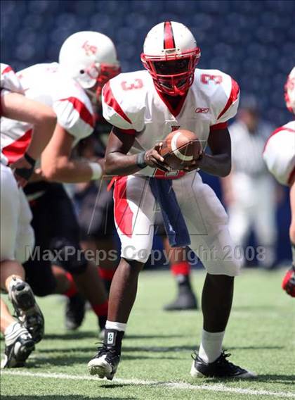 Thumbnail 1 in La Salle vs. Cedar Hill (Kirk Herbstreit Varsity Football Series) photogallery.