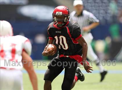 Thumbnail 3 in La Salle vs. Cedar Hill (Kirk Herbstreit Varsity Football Series) photogallery.