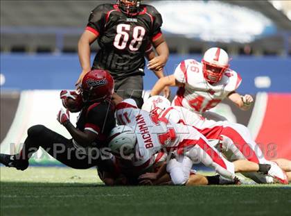 Thumbnail 3 in La Salle vs. Cedar Hill (Kirk Herbstreit Varsity Football Series) photogallery.