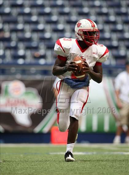 Thumbnail 1 in La Salle vs. Cedar Hill (Kirk Herbstreit Varsity Football Series) photogallery.