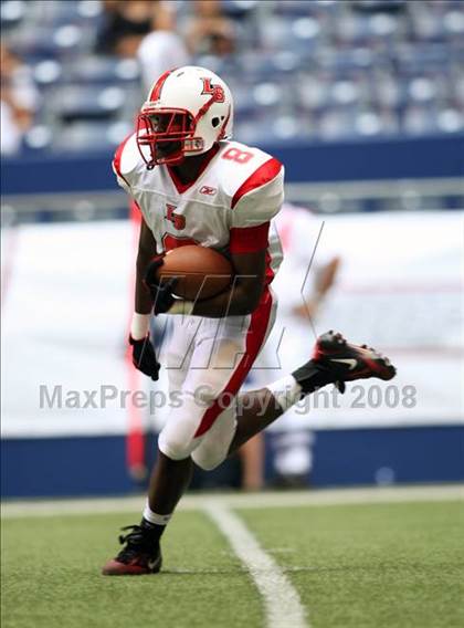 Thumbnail 2 in La Salle vs. Cedar Hill (Kirk Herbstreit Varsity Football Series) photogallery.