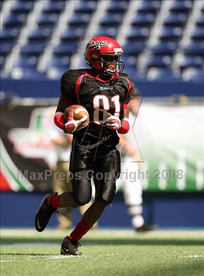 Thumbnail 3 in La Salle vs. Cedar Hill (Kirk Herbstreit Varsity Football Series) photogallery.