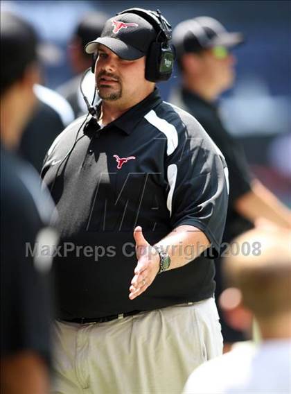 Thumbnail 2 in La Salle vs. Cedar Hill (Kirk Herbstreit Varsity Football Series) photogallery.