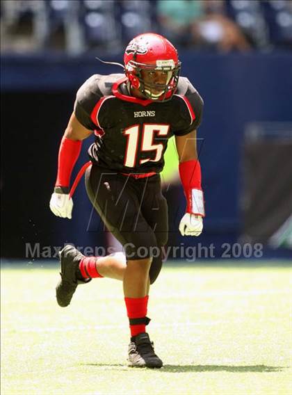 Thumbnail 2 in La Salle vs. Cedar Hill (Kirk Herbstreit Varsity Football Series) photogallery.