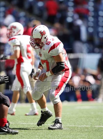 Thumbnail 1 in La Salle vs. Cedar Hill (Kirk Herbstreit Varsity Football Series) photogallery.