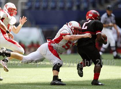 Thumbnail 3 in La Salle vs. Cedar Hill (Kirk Herbstreit Varsity Football Series) photogallery.