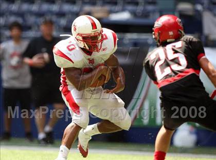 Thumbnail 1 in La Salle vs. Cedar Hill (Kirk Herbstreit Varsity Football Series) photogallery.